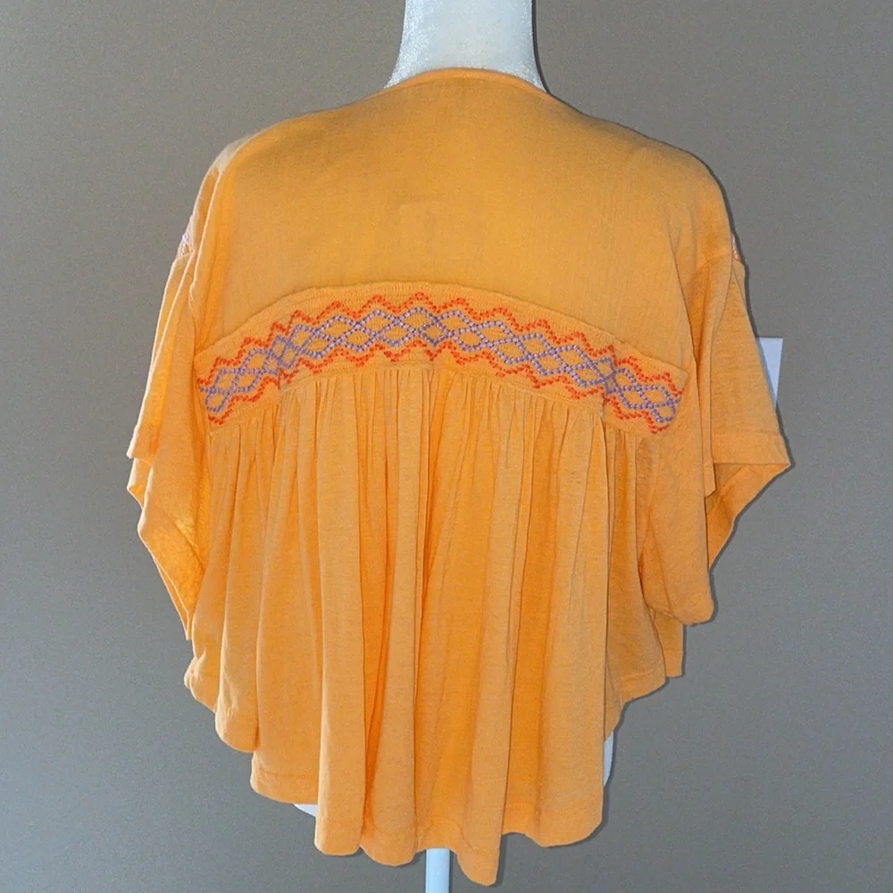 Free People Market Embroidery Trim Tassel Dolman Sleeve Tee, NWT, Size Medium